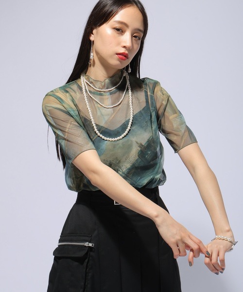 HARE（ハレ）の「ガラシアーモックネックトップス(HARE)（Tシャツ/カットソー・レディース・ブラック/ブルー/グリーン・FREE）」の3枚目の写真