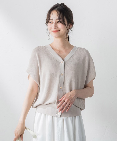 LAUTREAMONT(ロートレアモン)の「ドライタッチニットベスト≪手洗い可能≫(ベスト・レディース・ベージュ/ブラック・9号)」の7枚目の写真