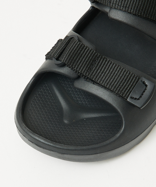 abahouse mavie(アバハウスマヴィ)の「MEIダブルテープサンダル(サンダル・レディース・ブラック/オフホワイト・38/40)」の12枚目の写真