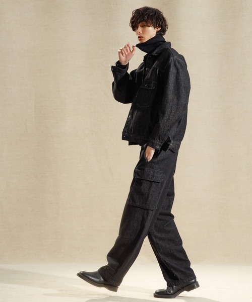 ADAM ET ROPE'（アダムエロペ）の「デニム ワイド カーゴパンツ / ユニセックス（カーゴパンツ・メンズ・ブラック系その他/ネイビー・L/M）」の10枚目の写真