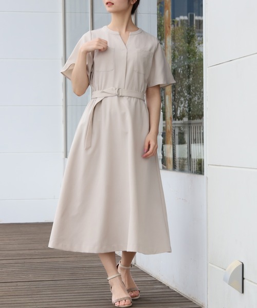 TRUDEA（トルディア）の「ドライタッチスキッパーワンピース（ワンピース・レディース・チャコールグレー/ベージュ/ネイビー・MEDIUM/LARGE）」の2枚目の写真