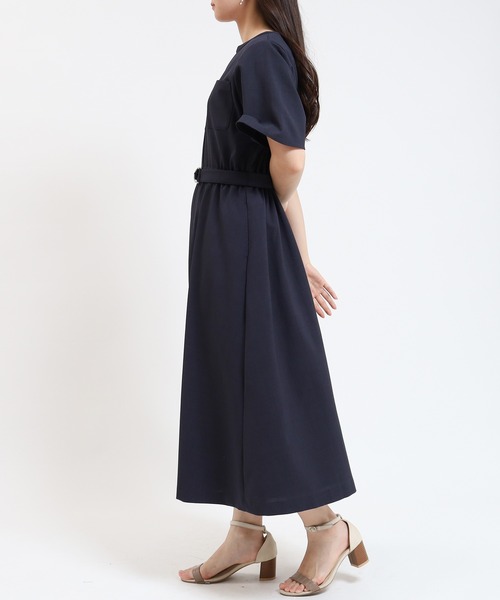 TRUDEA（トルディア）の「ドライタッチスキッパーワンピース（ワンピース・レディース・チャコールグレー/ベージュ/ネイビー・MEDIUM/LARGE）」の21枚目の写真