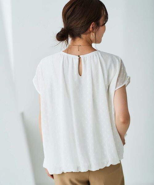 le.coeur blanc（ルクールブラン）の「シアードットバルーンブラウス（シャツ/ブラウス・レディース・ブラック/オフホワイト・38）」の8枚目の写真