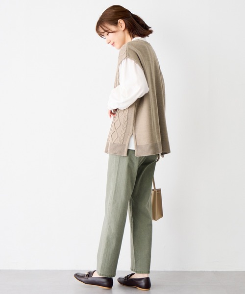 Viola e Viola(ヴィオラエヴィオラ)の「のび心地 ゆるストレートパンツ(その他パンツ・レディース・ネイビー/モカ/カーキ・LL/L/M/3L)」の6枚目の写真