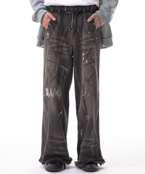 Theater code(シアターコード)の「【20%OFF】irregular switching graffiti denim pants / 切替 グラフィック デニムパンツ 2026年春夏(デニムパンツ・メンズ・ブラック・FREE)」の19枚目の写真