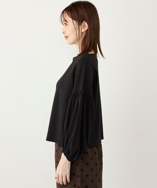 SHIPS Colors(シップス カラーズ)の「SHIPS Colors:〈洗濯機可能〉シルケットスムース ボリュームスリーブ トップス◇(Tシャツ/カットソー・レディース・オフホワイト/ブラック/ブラウン・ONE SIZE)」の13枚目の写真