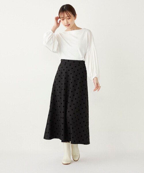 SHIPS Colors(シップス カラーズ)の「SHIPS Colors:〈洗濯機可能〉シルケットスムース ボリュームスリーブ トップス◇(Tシャツ/カットソー・レディース・オフホワイト/ブラック/ブラウン・ONE SIZE)」の16枚目の写真