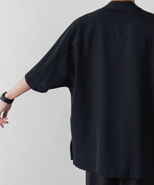 ATTACHMENT(アタッチメント)の「【 直営店・ZOZOTOWN限定 】PE ライトトロピカル ドルマンスリーブ レギュラーカラーシャツ S/S / PE LIGHT TROPICAL DOLMAN SLEEVE REGULAR COLLAR SHIRT S/S(シャツ/ブラウス・メンズ・ネイビー/ブラック/ライトベージュ/ライトグリーン・1/2/3)」の16枚目の写真