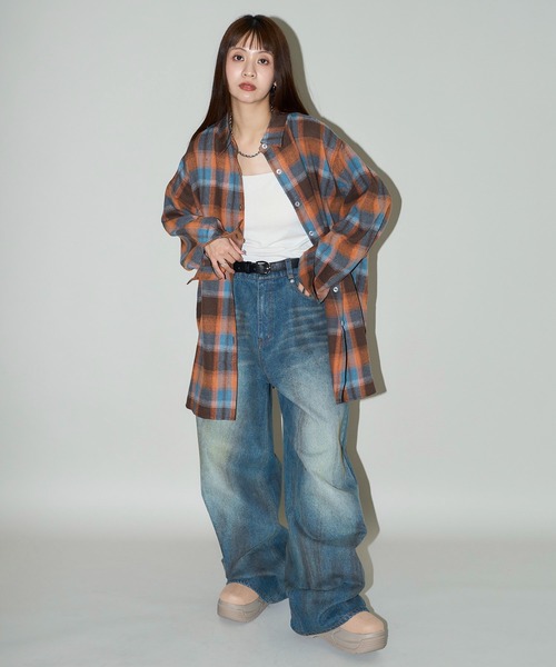 PUBLUX（パブリュクス）の「PUBLUX/パブリュクス Dirty denim pants/汚し加工デニムパンツ(限定展開)（デニムパンツ・メンズ・ブルー/ブラック・SMALL/MEDIUM/LARGE）」の16枚目の写真