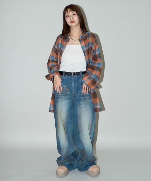 PUBLUX（パブリュクス）の「PUBLUX/パブリュクス Dirty denim pants/汚し加工デニムパンツ(限定展開)（デニムパンツ・メンズ・ブルー/ブラック・SMALL/MEDIUM/LARGE）」の18枚目の写真