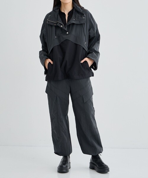 IHNN（イン）の「【IHNN/イン】LAYERD NYLON PANTS/レイヤードナイロンパンツ（その他パンツ・レディース・ブラック・36/38）」の5枚目の写真