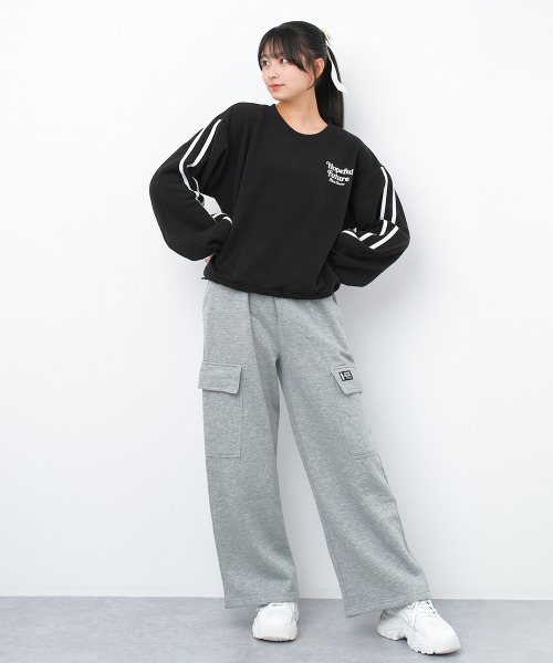 RiCO SUCRE（リコシュクレ）の「【裏起毛】ラインプルオーバー（スウェット・キッズ・サックスブルー/ブラック/杢グレー・130/140/150/160/165）」の5枚目の写真