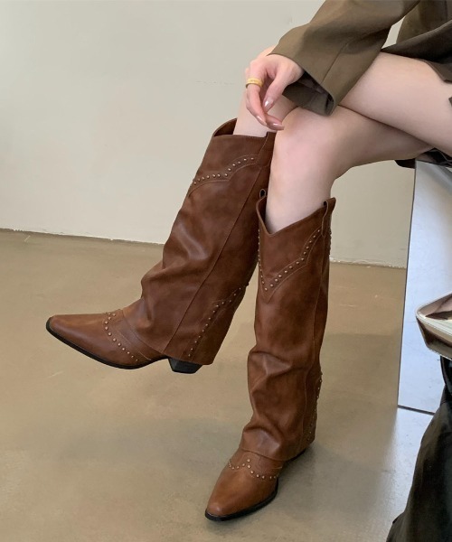 lilful（リルフル）の「スタッズアクセント ウエスタンロングブーツ