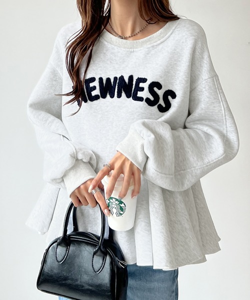 【新品未使用】OBLI フリルスウェット Olu.（オルドット）の「アームフリルスウェット（スウェット