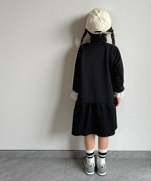 MAKE YOUR DAY（メイクユアデイ）の「トラックワンピース■80～140cm（ワンピース・キッズ・イエロー/サーモンピンク/ブラック・80/90/100/110/120/130/140）」の22枚目の写真