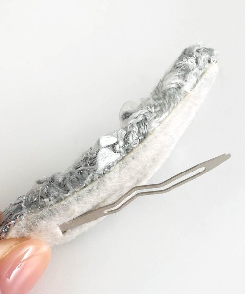 algy（アルジー）の「異素材2Pヘアピン（ヘアピン・キッズ・シルバー・FREE）」の3枚目の写真