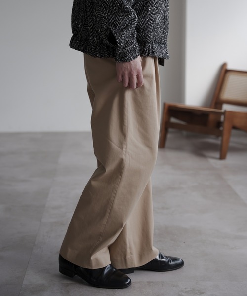 epnok（エプノック）の「ベーシックワイドテーパードパンツ（その他パンツ・メンズ・ライトベージュ/ブラック・マルチサイズ）」の3枚目の写真