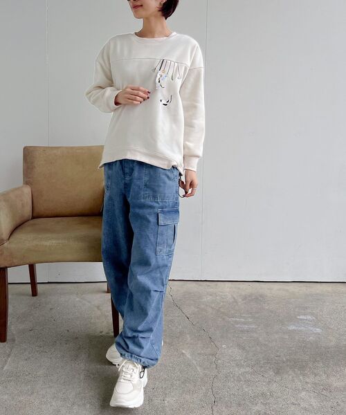 rps（アールピーエス）の「ブラブラ動物刺繍裾ドロスト裏起毛プルオーバー（スウェット・レディース・アイボリー/チャコールグレー/杢グレー/ホワイト系その他4/グレー系その他2・フリー）」の6枚目の写真