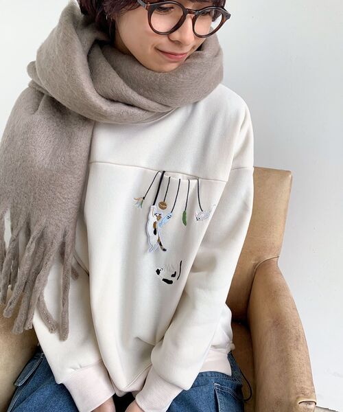 rps（アールピーエス）の「ブラブラ動物刺繍裾ドロスト裏起毛プルオーバー（スウェット・レディース・アイボリー/チャコールグレー/杢グレー/ホワイト系その他4/グレー系その他2・フリー）」の11枚目の写真