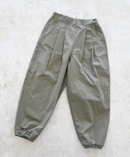 NHT（エヌエイチティー）の「NHT/エヌエイチティー ロングギャザーパンツ（その他パンツ・キッズ・カーキ/ブルー系その他7/ベージュ系その他6・120cm/130cm/140cm/150cm/160cm/110cm）」の14枚目の写真