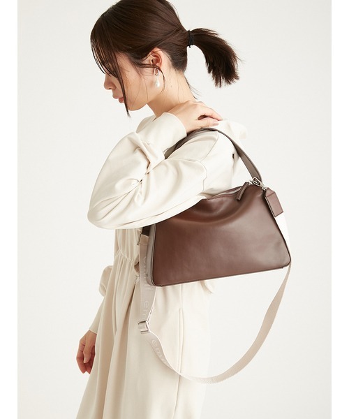 emmi(エミ)の「【10th】eco フェイクレザーショルダーバッグ(ショルダーバッグ・レディース・イエロー/ブラウン/ホワイト・FREE)」の7枚目の写真