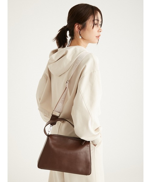 emmi(エミ)の「【10th】eco フェイクレザーショルダーバッグ(ショルダーバッグ・レディース・イエロー/ブラウン/ホワイト・FREE)」の9枚目の写真