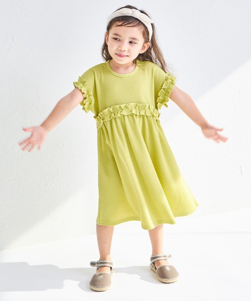 pairmanon（ペアマノン）の「【リンクコーデ】【ふんわりワッフル】フリル ガールズワンピース（ワンピース・キッズ・ベージュ系その他/モカ/グリーン系その他/ブラック系その他・100/140/120/110/130/150/90）」の18枚目の写真