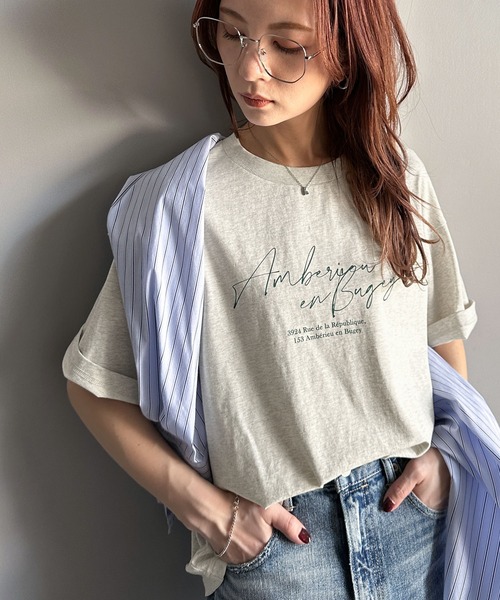 classicalelf(クラシカルエルフ)の「大人カジュアルに映える。綿100%胸元筆記体ロゴなめらかシルケット風Tシャツ(半袖)(Tシャツ/カットソー・レディース・ブラウン/ブルーグレー/オートミール/チャコール/オフホワイト・X-LARGE/SMALL/MEDIUM/LARGE)」の5枚目の写真