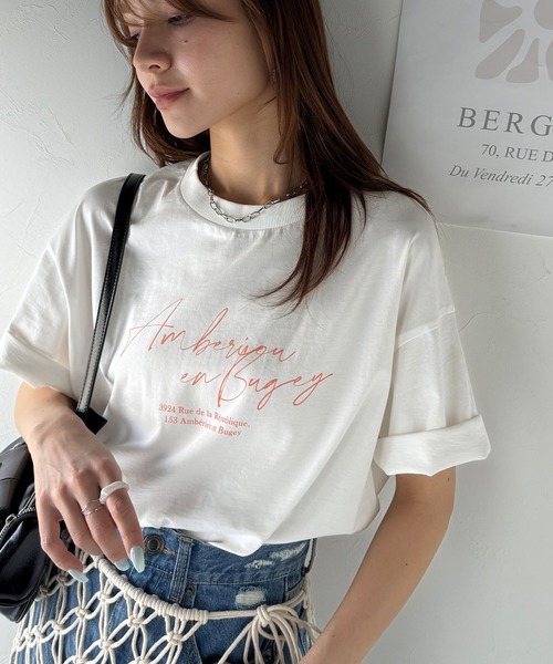 classicalelf(クラシカルエルフ)の「大人カジュアルに映える。綿100%胸元筆記体ロゴなめらかシルケット風Tシャツ(半袖)(Tシャツ/カットソー・レディース・ブラウン/ブルーグレー/オートミール/チャコール/オフホワイト・X-LARGE/SMALL/MEDIUM/LARGE)」の8枚目の写真