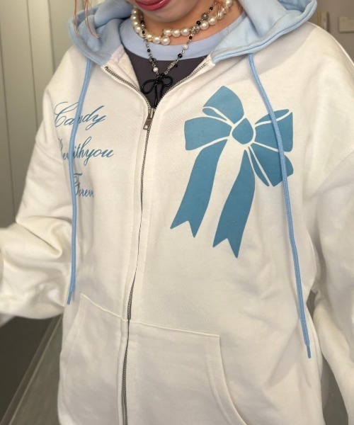 Candy Stripper(キャンディストリッパー)の「CANDYS CLUB フーディ(パーカー・レディース・ライトブルー/オフホワイト/ピンク・FREE)」の18枚目の写真