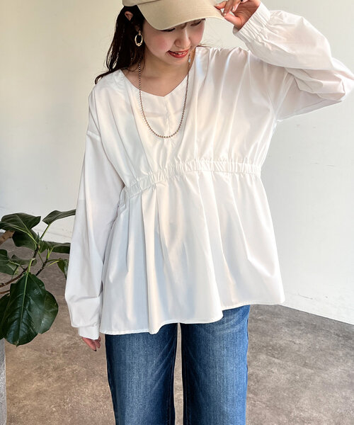 Chez toi（シェトワ）の「ペプラムチュニックブラウス（シャツ/ブラウス・レディース・オフホワイト/ブラック/サックスブルー・FREE）」の2枚目の写真