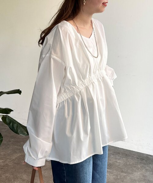 Chez toi（シェトワ）の「ペプラムチュニックブラウス（シャツ/ブラウス・レディース・オフホワイト/ブラック/サックスブルー・FREE）」の15枚目の写真