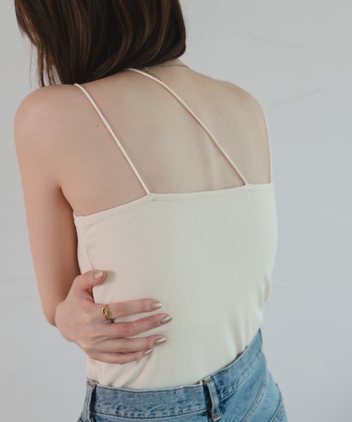 raffime（ラフィミー）の「アシメネックカップ付きインナーキャミソール（キャミソール・レディース・アイボリー/モカ/カーキ/ブラック/ホワイト系その他2/ブラック系その他/ダークブラウン/グレー・フリー/ショート丈）」の11枚目の写真