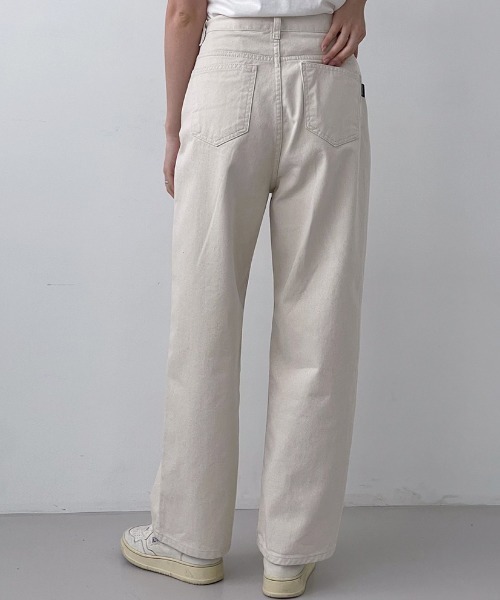 muahmuah(ムーアムーア)の「A'GEM/9 × .kom 『muah muah/ムーアムーア』 LOGO STITCH WIDE BANDING PANTS/ロゴステッチ ワイドバンディングパンツ(その他パンツ・レディース・アイボリー/ブラック・S/M)」の12枚目の写真