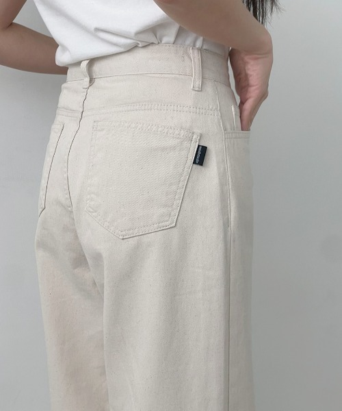 muahmuah(ムーアムーア)の「A'GEM/9 × .kom 『muah muah/ムーアムーア』 LOGO STITCH WIDE BANDING PANTS/ロゴステッチ ワイドバンディングパンツ(その他パンツ・レディース・アイボリー/ブラック・S/M)」の13枚目の写真