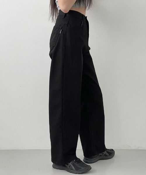 muahmuah(ムーアムーア)の「A'GEM/9 × .kom 『muah muah/ムーアムーア』 LOGO STITCH WIDE BANDING PANTS/ロゴステッチ ワイドバンディングパンツ(その他パンツ・レディース・アイボリー/ブラック・S/M)」の6枚目の写真