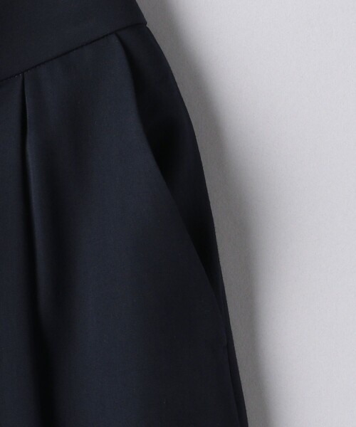 UNITED ARROWS(ユナイテッドアローズ)の「サテンラップ ワイドパンツ(その他パンツ・レディース・オフホワイト/ネイビー/ベージュ・34/40/38/36)」の21枚目の写真