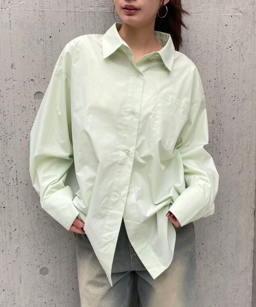 FOREVER 21（フォーエバー トゥエンティーワン）の「【2025SS】FOREVER 21オーバーシャツ（シャツ/ブラウス・レディース・ブルー系その他/グリーン/イエロー系その他/ピンク系その他/オフホワイト/ブルー・FREE）」の2枚目の写真