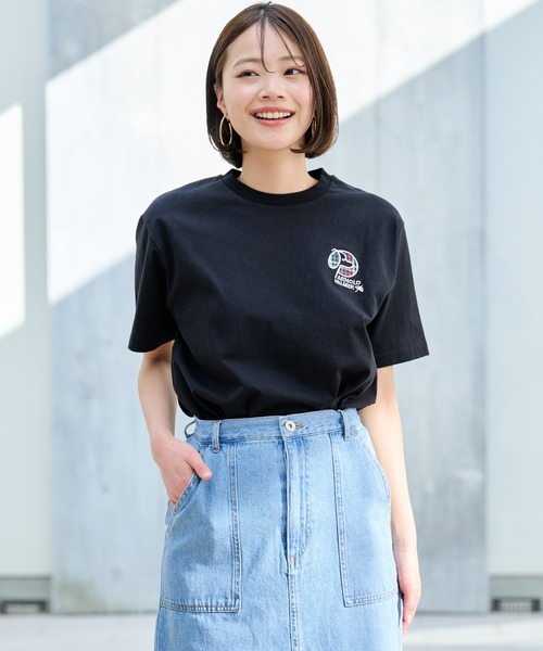 Arnold Palmer（アーノルドパーマー）の「ドッグモチーフ シェア Tシャツ（Tシャツ/カットソー・レディース・ホワイト/グリーン/ブラック・XS/S/M/L/LL）」の2枚目の写真