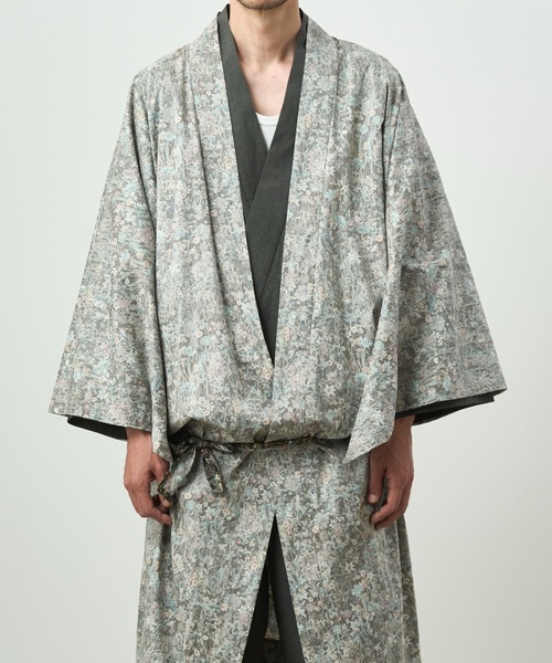 和ROBE（ワローブ）の「LIBERTY KIMONO GOWN（その他アウター・メンズ・その他1/その他2・2/3）」の3枚目の写真