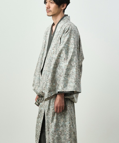 和ROBE（ワローブ）の「LIBERTY KIMONO GOWN（その他アウター・メンズ・その他1/その他2・2/3）」の4枚目の写真