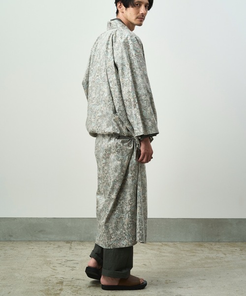 和ROBE（ワローブ）の「LIBERTY KIMONO GOWN（その他アウター・メンズ・その他1/その他2・2/3）」の9枚目の写真
