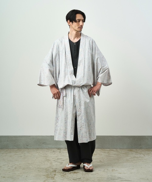 和ROBE（ワローブ）の「LIBERTY KIMONO GOWN（その他アウター・メンズ・その他1/その他2・2/3）」の11枚目の写真