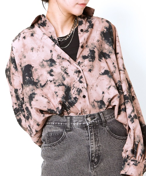GORGE(ゴージ)の「《タンク付き2点セット×モヤ柄》レディース シャツ セットアイテム 羽織り トレンド 春夏秋(シャツ/ブラウス・レディース・ブラック/ブラウン・F)」の7枚目の写真