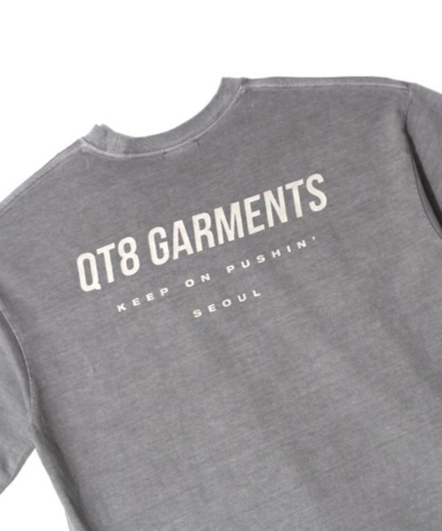 QT8（キューティーエイト）の「QT8 GARMENTS／Pigment ロゴ T（Tシャツ/カットソー・メンズ・グレー/ネイビー/チャコール・MEDIUM/LARGE）」の12枚目の写真
