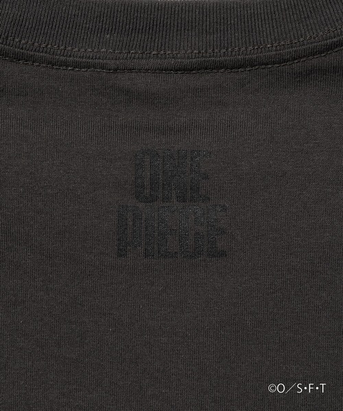ZOZO(ゾゾ)の「ONE PIECE × ZOZOTOWN T-SHIRTS クロスギルド(Tシャツ/カットソー・メンズ・スミクロ/ブラック・M/L/XL)」の4枚目の写真