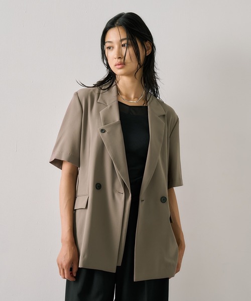 UNITED TOKYO（ユナイテッドトウキョウ）の「レイヤードハーフスリーブジャケット｜吸水速乾/防シワ/ストレッチ/冷房対策/オフィスカジュアル/サマージャケット/春服（テーラードジャケット・レディース・ブラック/ライトブラウン・FREE）」の15枚目の写真