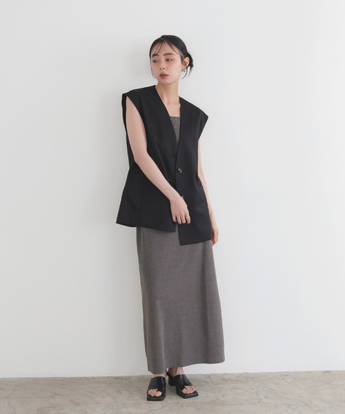 LIAN(リアン)の「リネンタッチノーカラーベスト(ベスト・レディース・アイボリー/ブラック/チャコールグレー/ベージュ・FREE)」の15枚目の写真