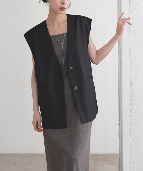 LIAN(リアン)の「リネンタッチノーカラーベスト(ベスト・レディース・アイボリー/ブラック/チャコールグレー/ベージュ・FREE)」の18枚目の写真