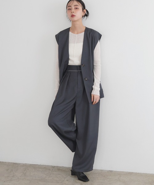 LIAN(リアン)の「リネンタッチノーカラーベスト(ベスト・レディース・アイボリー/ブラック/チャコールグレー/ベージュ・FREE)」の20枚目の写真